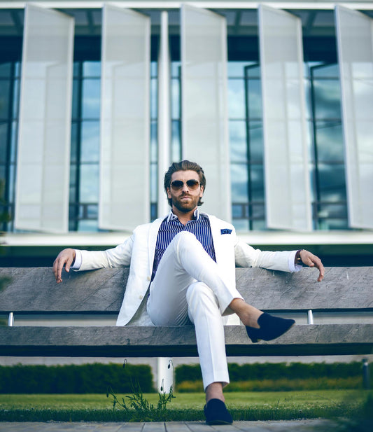 Le T-shirt de Luxe pour Homme : Élégance, Puissance et Style sans Compromis