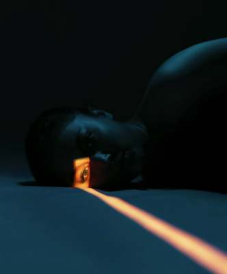 Does doubt prevent emotional impact? 🤨